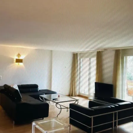 Centrally Located, Spacious Modern Apartment Zurich Exterior photo